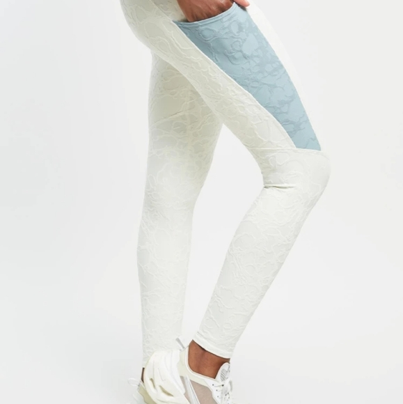 Leggings - Picture 10 of 10